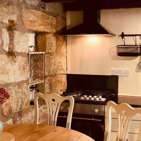 Cosy 400Yr Old Cottage, Flowergate, Whitby, Sleeps 6 Экстерьер фото